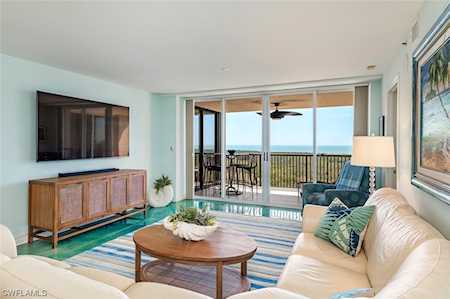 6825 Grenadier Blvd #1104 Naples, FL 34108