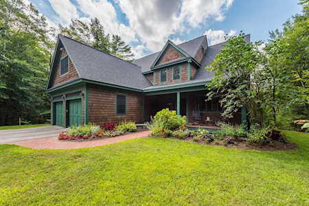 518 Old Main St New London, NH 03257