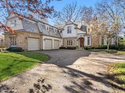 90 S Sheridan Rd Lake Forest, IL 60045
