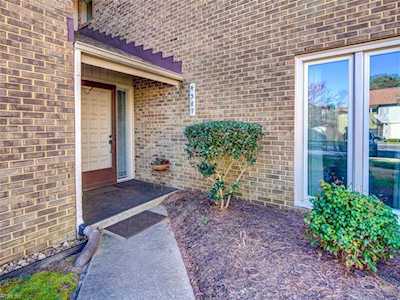 4387 Point West Dr Portsmouth, VA 23703