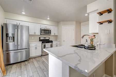9284 Lopseed Ct Las Vegas, NV 89149