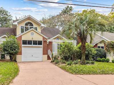 841 Circle Dr Tallahassee, FL 32301