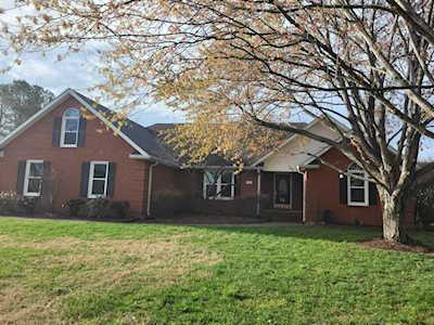511 Kings Ridge Dr Murfreesboro, TN 37129