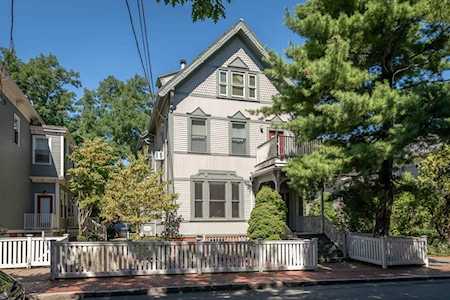 7 Clinton St #4 Cambridge, MA 02139