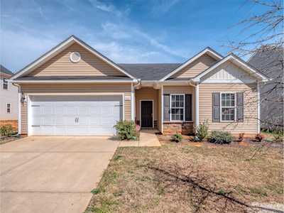 860 Joselynn Dr Gastonia, NC 28054