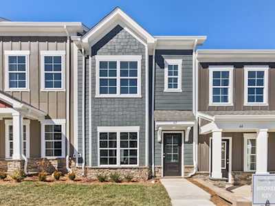 42 Walnut Springs Dr Asheville, NC 28804