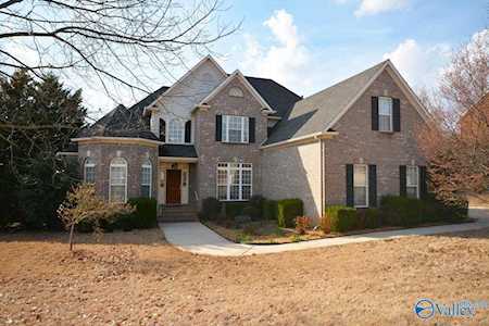 104 Evening Shade Circle Harvest, AL 35749