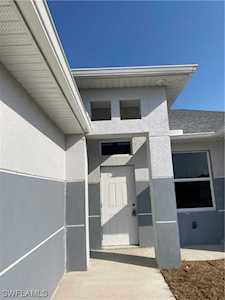 2514 SW 27th St Lehigh Acres, FL 33976