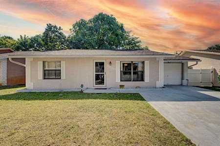 5830 W Ithaca Circle Lake Worth, FL 33463