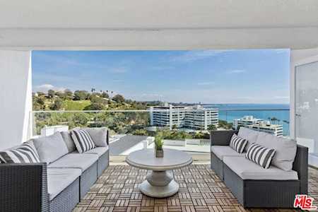 17337 Tramonto Dr #211 Pacific Palisades, CA 90272