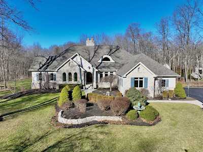 7670 Serenity Drive Dublin, OH 43017