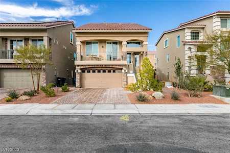 7059 Aspenwood Cellars Ct Las Vegas, NV 89118