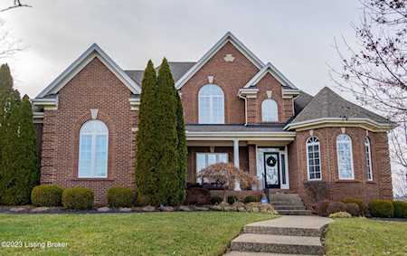 15201 Chestnut Ridge Cir Louisville, KY 40245
