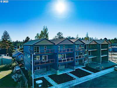 444 Jetty Street #9 Hammond, OR 97121