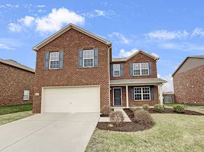1038 Gannett Rd Hendersonville, TN 37075