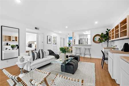 47 Bramble Ln #112 Aliso Viejo, CA 92656