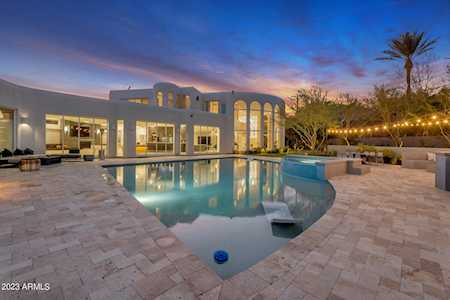 5311 N Palo Cristi Road Paradise Valley, AZ 85253