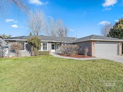 2214 E Katelyn Dr. Meridian, ID 83646