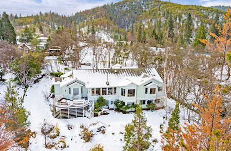 1725 Bristol St Ashland, OR 97520
