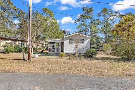 44 Sleepy Hollow Pl. Pawleys Island, SC 29585