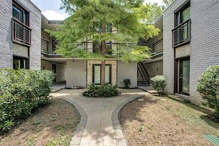 2722 Knight Street #303C Dallas, TX 75219