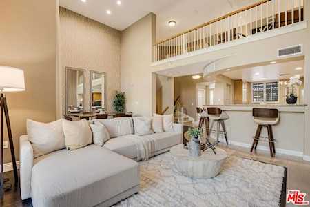 13173 Pacific Promenade #206 Playa Vista, CA 90094