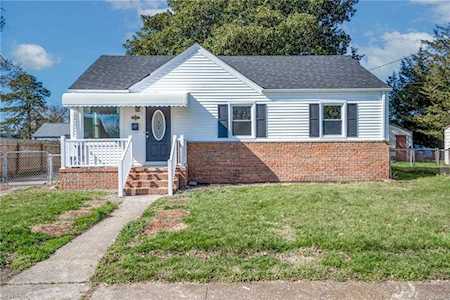 3481 Bessie St Norfolk, VA 23513