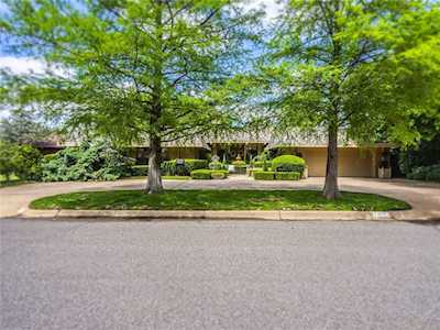2901 Elmhurst Ave Oklahoma City, OK 73120