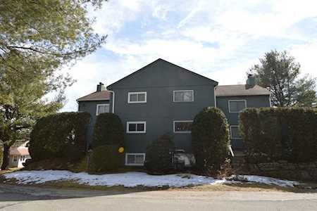 1 Duchess Path #1 Uxbridge, MA 01569