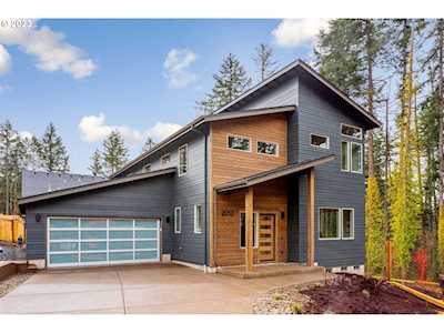 2052 Golfview CT Eugene, OR 97403