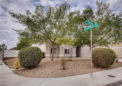 6221 Tupac Ln Las Vegas, NV 89130