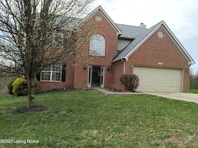 15400 Beckley Hills Dr Louisville, KY 40245