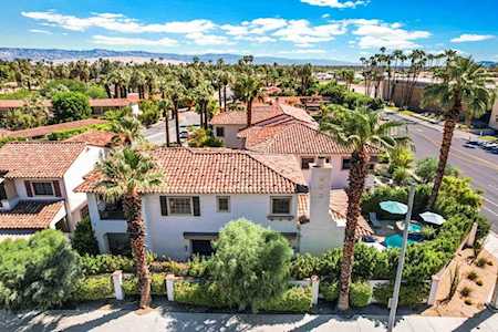 550 N Indian Canyon Dr Palm Springs, CA 92262