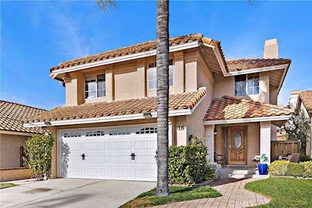 16 Las Piedras Rancho Santa Margarita, CA 92688