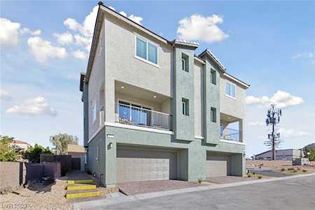 6845 Prairie Pearl St Las Vegas, NV 89148