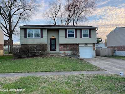 9526 Fairground Rd Louisville, KY 40291