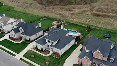3616 Ronstadt Rd Thompsons Station, TN 37179