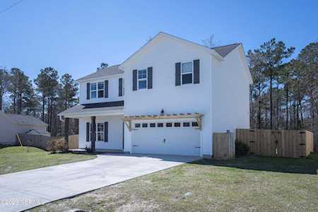 201 N Windy Ridge Road Hubert, NC 28539