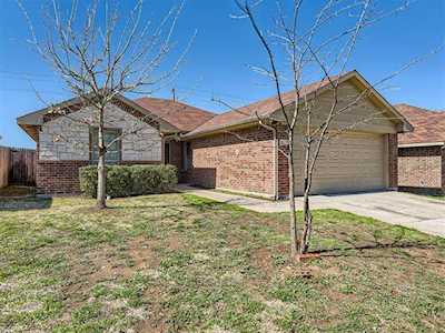 9112 Saint Barts Road Fort Worth, TX 76123
