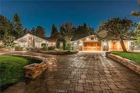 752 N Creekview Dr Orange, CA 92869