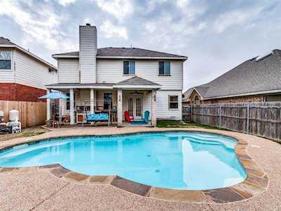 4916 Summer Oaks Lane Fort Worth, TX 76123