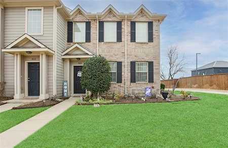 3028 Peyton Brook Drive Fort Worth, TX 76137