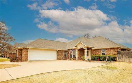 6408 Circo Drive Granbury, TX 76049