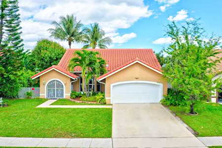 5213 Brian Boulevard Boynton Beach, FL 33472
