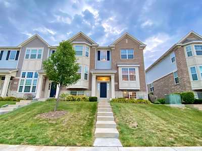 2987 Henley Ln Naperville, IL 60540