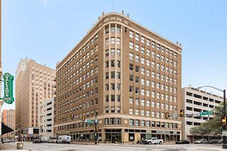 411 W 7th Street #605 Fort Worth, TX 76102