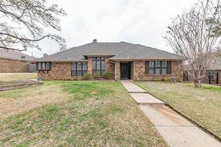 4804 Arabian Court Arlington, TX 76017