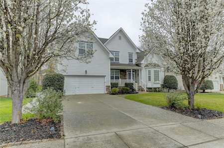 1249 Brough Hall Dr Waxhaw, NC 28173