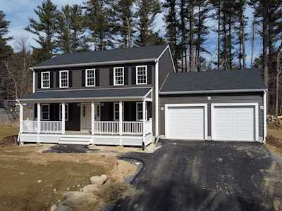 16 Spruce Road Lakeville, MA 02347
