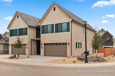 960 Heritage DR #4 Santa Clara, UT 84765